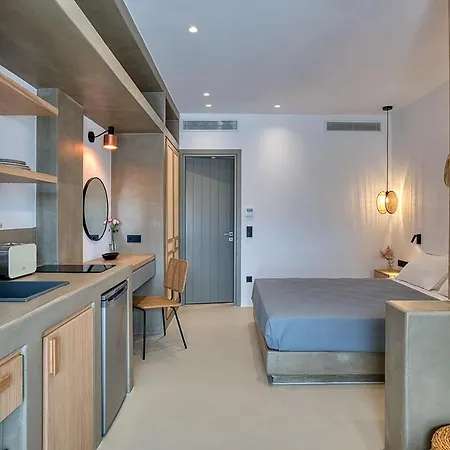 Clementina Paros * Νάουσα