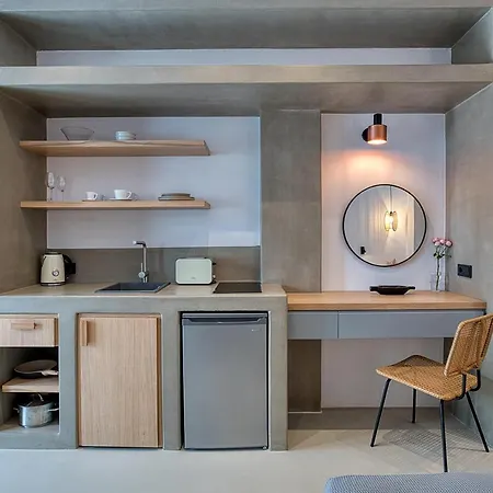 Clementina Paros * Νάουσα