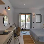 Clementina Paros Apartmán *