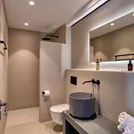 Clementina Paros Apartmán Nausa