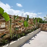 Clementina Paros Apartamento *