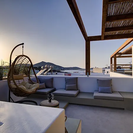 Clementina Paros Apartment