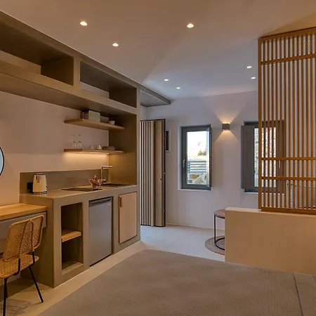 Clementina Paros شقة *